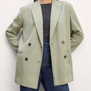 The Double-Breasted Blazer in Buttersmooth